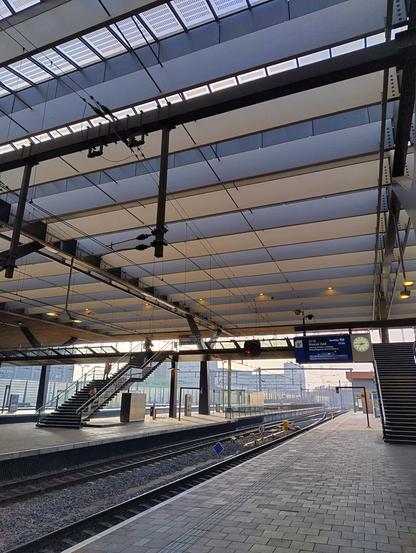 Photo of a destination sign at Rotterdam Central station.