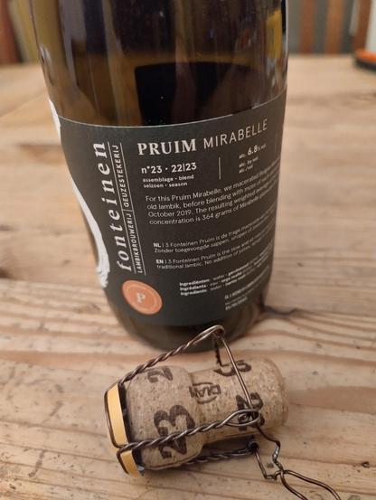 Photo of a bottle of Lambik beer of the brand 3 Fonteinen.